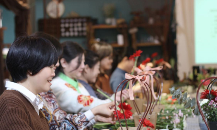 濟(jì)南直屬 | 璀璨花香，芳華綻放