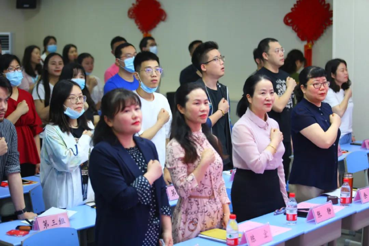 紀(jì)實| 擔(dān)當(dāng)時代重任，成就出彩人生